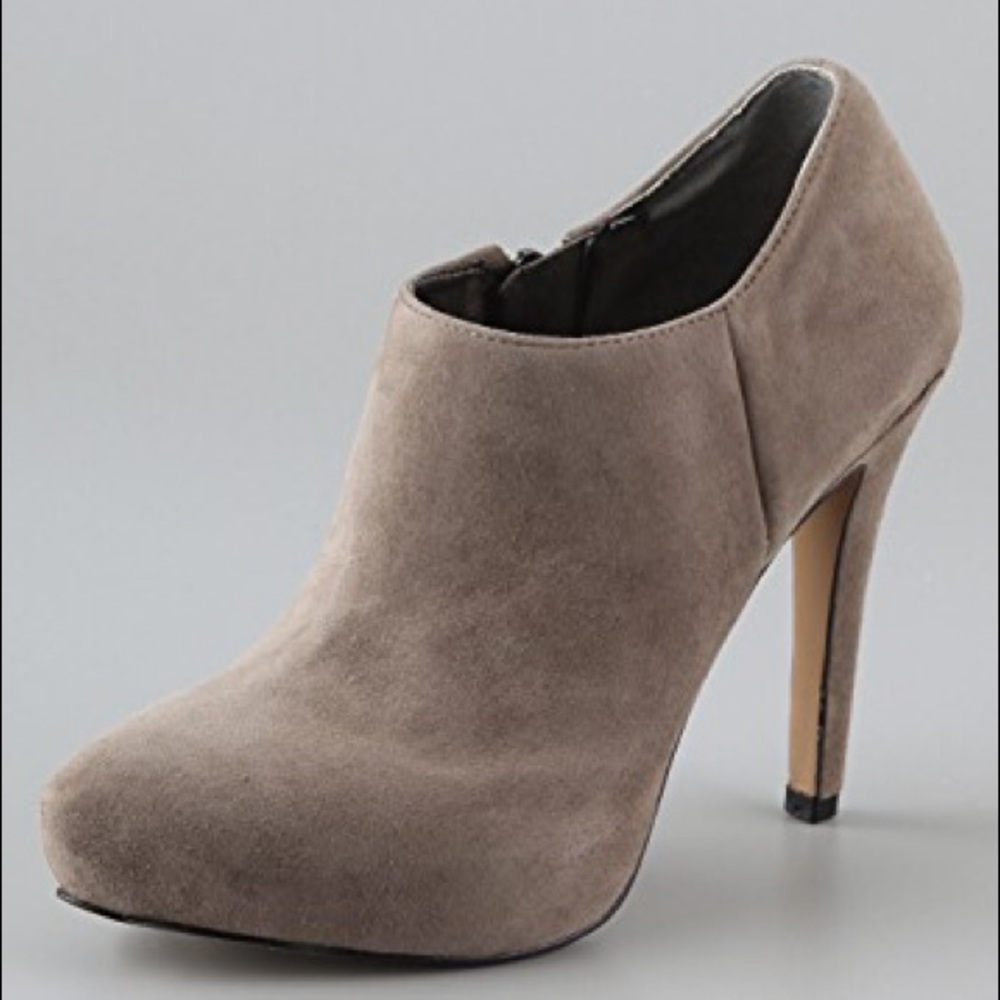 Sam Edelman Ria suede booties